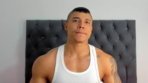 Snapshot of adam_boss chatting on January 31, 3:22 pm adam boss online show from January 31, 3:22 pm