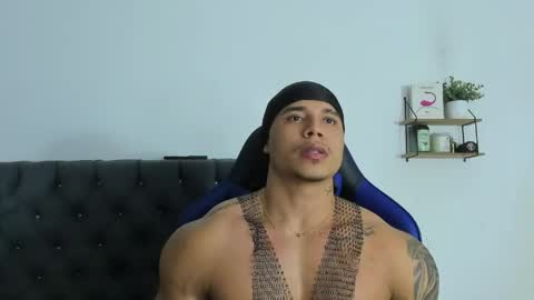 adam boss online show from April 30, 8:43 am