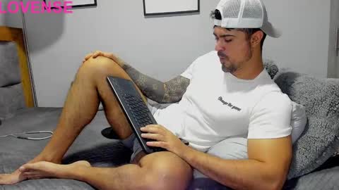 adam clarke online show from October 7, 1:43 am