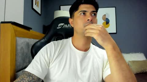 adam clarke online show from April 23, 3:11 am