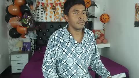 Snapshot of adam_morgan2 chatting on October 14, 4:19 am adam_morgan2 online show from October 14, 4:19 am