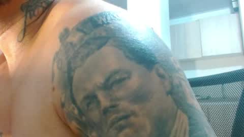 adam shilder7 online show from April 22, 3:02 am