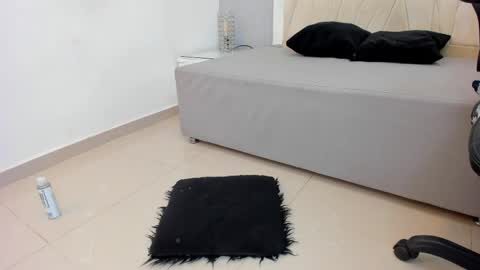 Adams Bobby online show from April 23, 12:29 pm