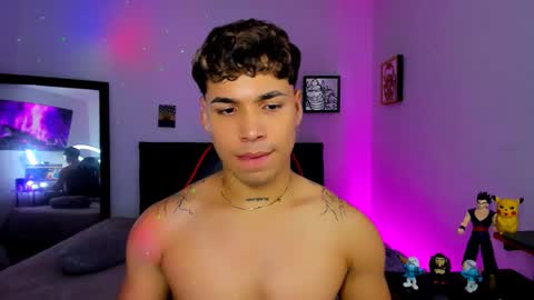 Snapshot of adams_collins chatting on October 2, 12:03 am Adams online show from October 2, 12:03 am