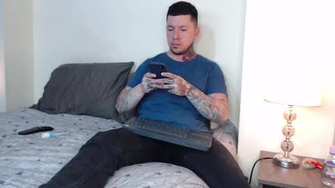 Snapshot of adamtatts chatting on February 20, 2:51 am Adam online show from February 20, 2:51 am