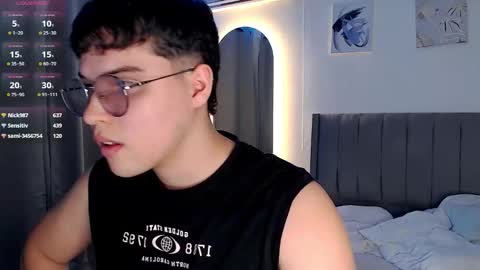 Snapshot of adan___tyler chatting on October 16, 11:46 pm adan___tyler online show from October 16, 11:46 pm