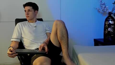 adan online show from December 20, 1:03 am