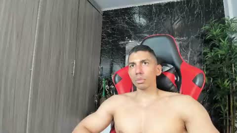 Adan Sin online show from July 21, 7:49 pm