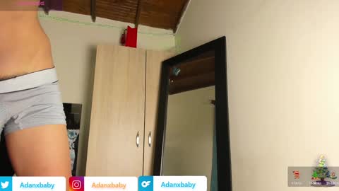 Snapshot of adanxbaby chatting on December 22, 1:34 am online show from December 22, 1:34 am