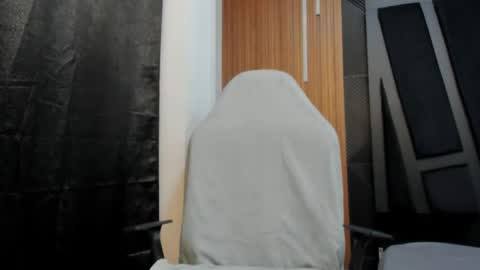 Snapshot of adbel_sady chatting on October 14, 11:17 am adbel sady online show from October 14, 11:17 am