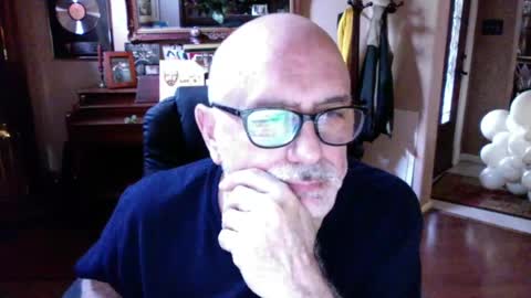 add_me_2 online show from June 14, 11:18 pm