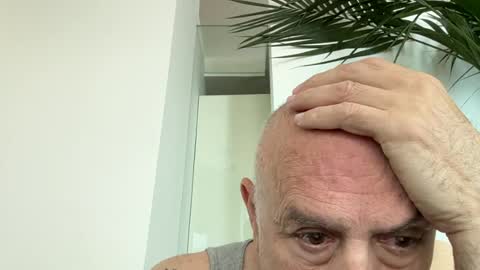 add_me_2 online show from July 6, 8:44 am