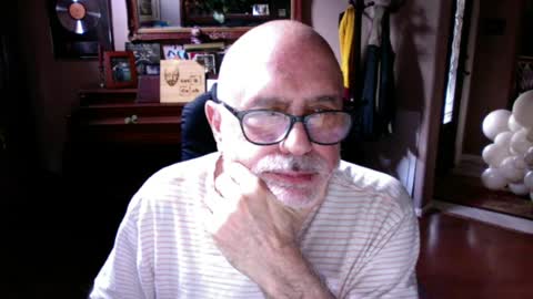 add_me_2 online show from June 13, 6:17 pm