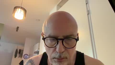 add_me_2 online show from August 6, 12:00 pm