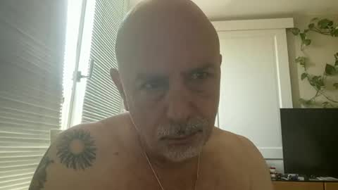 add_me_2 online show from June 26, 10:29 am