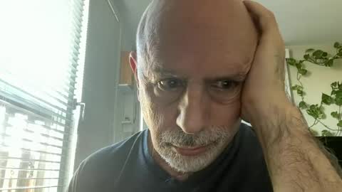 add_me_2 online show from July 1, 6:36 am