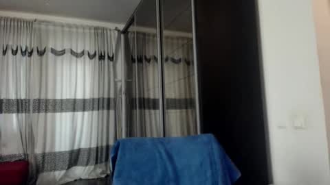 Snapshot of adonis_dionysos chatting on September 10, 12:15 pm adonis_dionysos online show from September 10, 12:15 pm