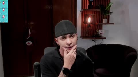 Snapshot of adonis_dlh chatting on December 22, 2:28 am Adonis online show from December 22, 2:28 am