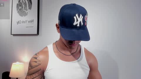 Snapshot of adonis_dlh chatting on January 4, 3:40 am Adonis online show from January 4, 3:40 am