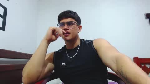 Snapshot of adonis_walkerx chatting on October 21, 1:52 am adonis_walkerx online show from October 21, 1:52 am