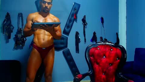 adonisdios online show from April 23, 1:35 pm