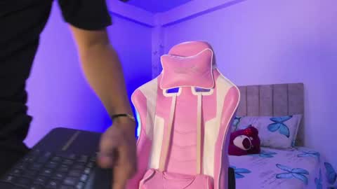 ADRIAN online show from April 1, 7:11 pm