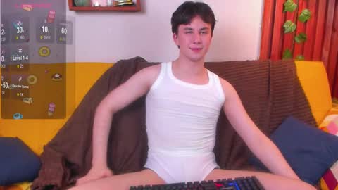 adrianoaubert online show from October 31, 11:24 am