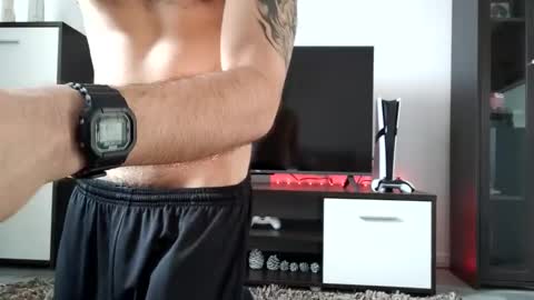 Adriano online show from December 18, 9:58 am