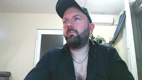 Felix84 online show from October 20, 5:50 pm