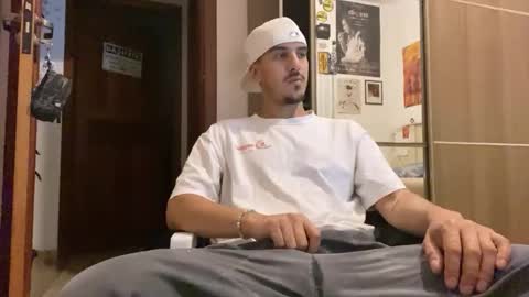 Luci online show from November 12, 3:12 am