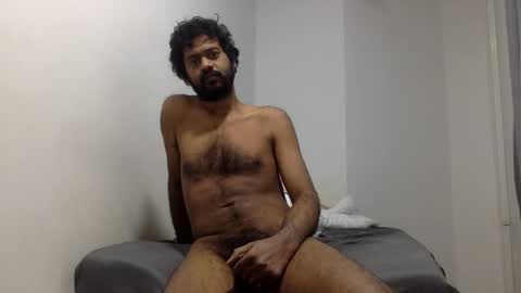 aggaggs online show from February 6, 7:44 pm