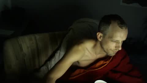 agin17 online show from February 7, 8:44 am