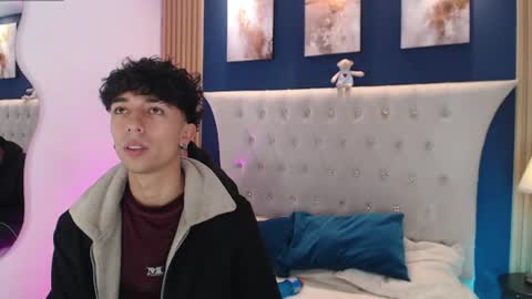 Aiden online show from June 9, 1:02 pm