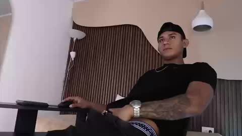 Snapshot of aiden_steel chatting on September 24, 2:26 pm Aiden online show from September 24, 2:26 pm