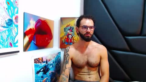 akiles online show from February 12, 2:06 am