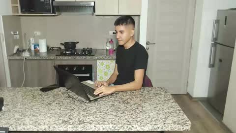 aladino_ms online show from September 27, 12:41 am