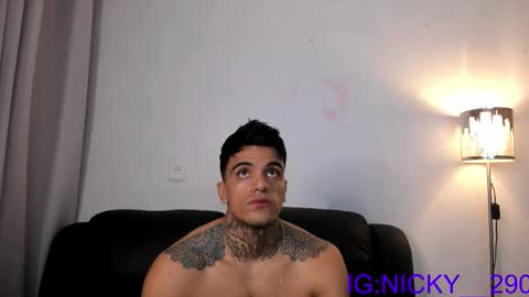 Snapshot of alan_morrys chatting on October 4, 2:16 am alan_morrys online show from October 4, 2:16 am