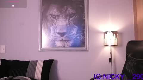 alan_morrys online show from March 27, 1:54 am