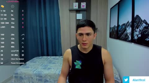 Snapshot of alan_nd_kevin chatting on March 8, 11:33 am Alan Kevin can we reach 100 thumbs up please guys online show from March 8, 11:33 am