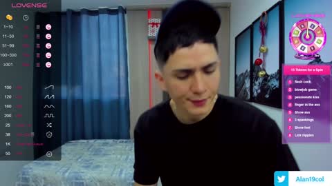 Snapshot of alan_nd_kevin chatting on December 5, 12:22 pm Alan Kevin can we reach 100 thumbs up please guys online show from December 5, 12:22 pm