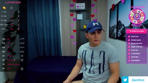 Snapshot of alan_nd_kevin chatting on February 10, 11:36 am Alan Kevin can we reach 100 thumbs up please guys online show from February 10, 11:36 am