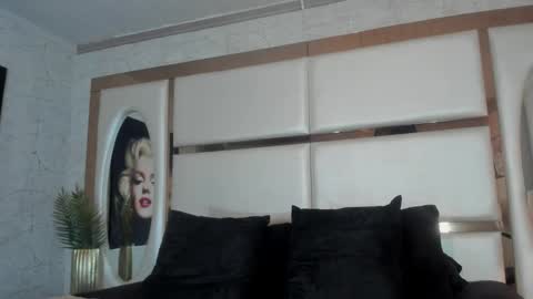 ---Alan--- online show from January 8, 5:01 am