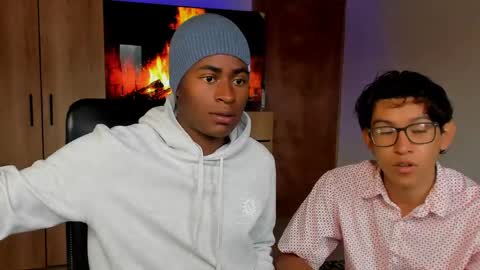 Alan and Criss - WE JUST FRIENDS WITH BENEFITS BOTH VERS online show from June 7, 1:40 pm