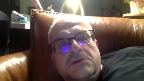 Snapshot of alankrieski1174 chatting on September 25, 4:22 am alankrieski1174 online show from September 25, 4:22 am