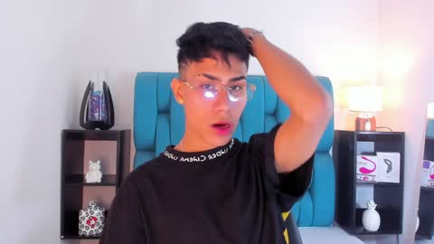 alannaughty_ online show from January 21, 3:27 am