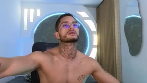 alan online show from February 1, 10:36 am