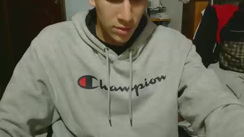 Snapshot of albajadmamad_01 chatting on March 5, 4:13 am josevcam online show from March 5, 4:13 am