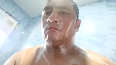 albert19891 online show from March 8, 1:04 pm