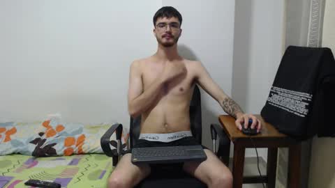 aleex_miller online show from November 18, 7:45 am