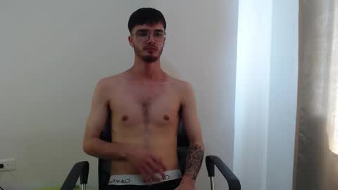 Snapshot of aleex_miller chatting on September 14, 2:30 pm aleex_miller online show from September 14, 2:30 pm